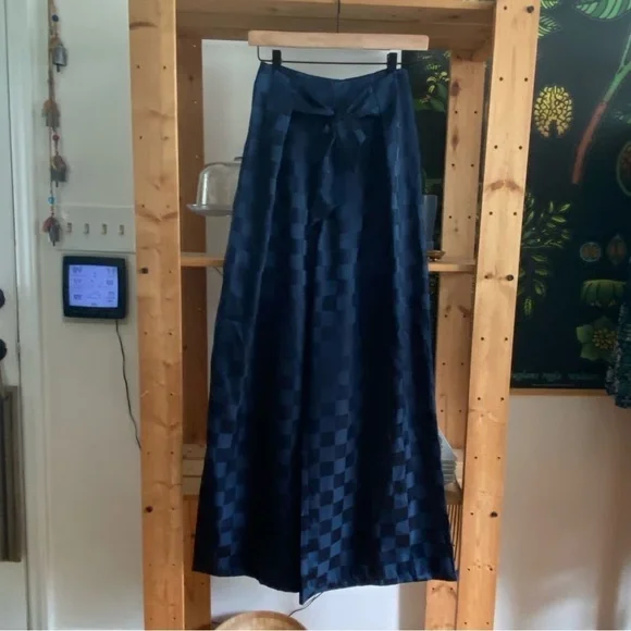 Urban Outfitters Blue Checkered Satin High Waisted Wide Leg Pants 0 - Picture 4 of 16